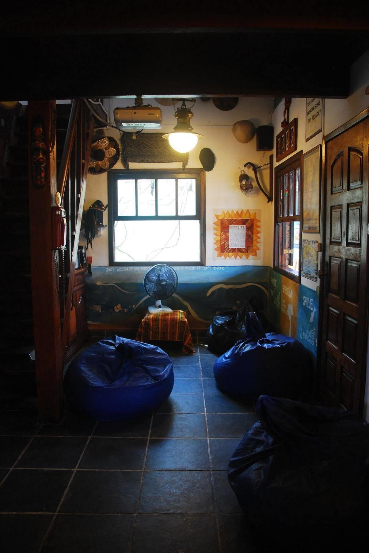Samblumba Hostel Trindade Триндаде Екстериор снимка