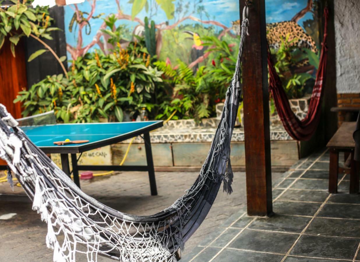 Samblumba Hostel Trindade Триндаде Екстериор снимка